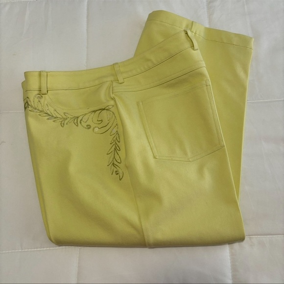 ST. JOHN PANTS SUIT YELLOW SIZE LARGE EXCELLENT CONDITION - Picture 11 of 15